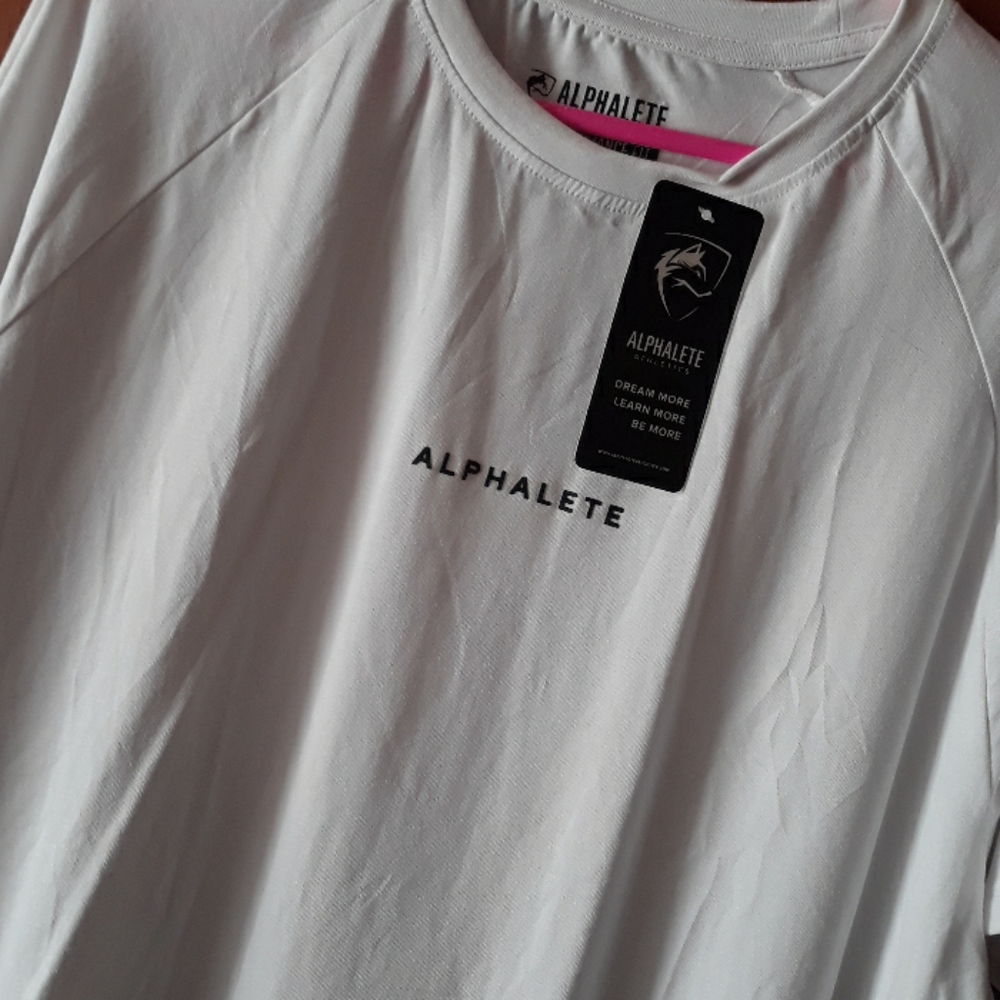 Alphalete men shirt